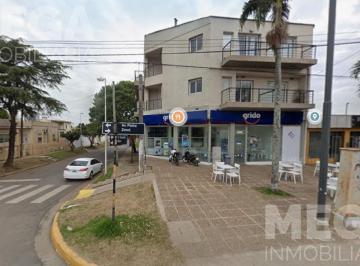 Departamento · 70m² · 2 Ambientes · 1 Cochera · Departamento Dos Dorm.. Av Zanni y Facundo Arce