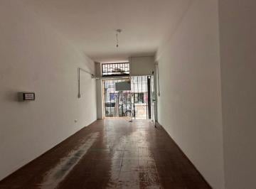 Local comercial · 90m² · 2 Ambientes · Alquiler Local 27 de Abril 90 m