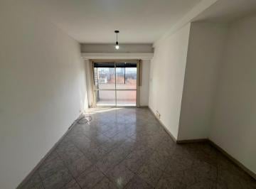 Departamento · 55m² · 3 Ambientes · Oportunidad de Alquiler en Avellaneda Centro