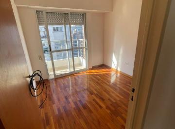 Departamento de 2 ambientes, Rosario · San Martín 1400