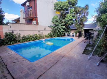 Casa · 115m² · 4 Ambientes · 3 Cocheras · Casa en Longchamps