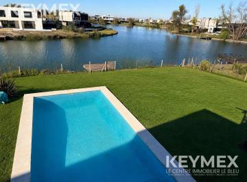 Casa · 209m² · 6 Ambientes · 2 Cocheras · Venta y Alquier de Casa 6 Ambientes en El Canton