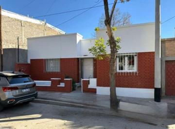 Casa de 4 ambientes, Godoy Cruz · Funcional y Accesible Casa, Pasaje Cortese 819 / Villa Marini, Godoy Cruz/mza