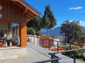 Casa · 272m² · 5 Ambientes · 1 Cochera · Casa 3 Dorm. en Venta - Barrio Handel - San Martin de Los Andes