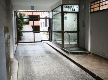 Departamento de 2 ambientes, Rosario · Barrio Martin, Alem 1300 Cerca Hospital Provincial