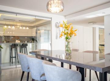 Departamento · 170m² · 6 Ambientes · 1 Cochera · Departamento Piso Exclusivo de 4 Dorm. con Cochera y Baulera en Barrio Lourdes
