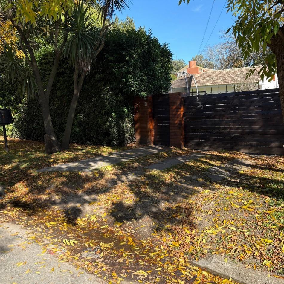 Casa 3 dorm, 129m² en Los Pinares con departamento