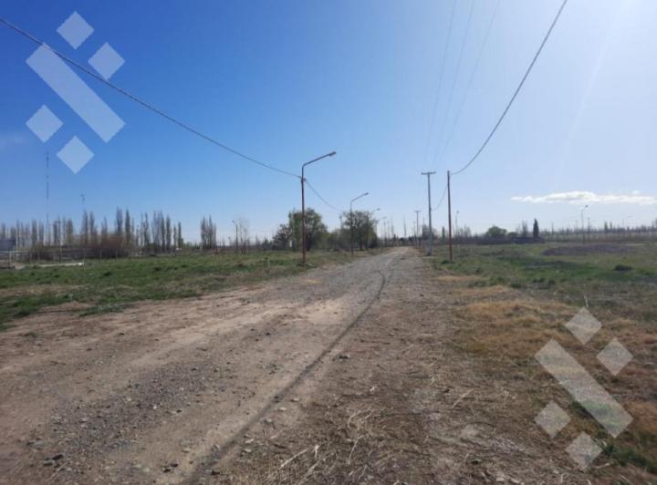 Terreno · 287m²
