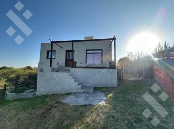 Casa · 160m² · 3 Ambientes · 2 Cocheras · Venta Casa en Comarca Serrana - Barrio Privado Tierra Alta - Autopista Carlos Paz