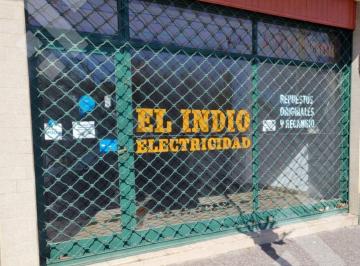 Local comercial · 222m² · 1 Ambiente · 3 Cocheras · Venta Local Comercial, con Cochera y Deposito, Neuquen