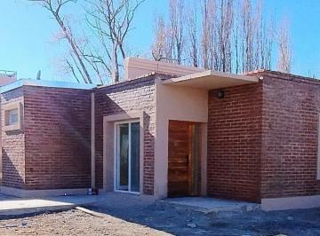 Casa · 170m² · 4 Ambientes · Venta Casa 3 Dorm. - Bº El Vergel - Centenario