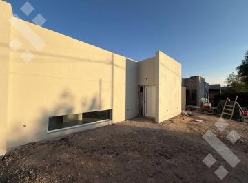 PH · 90m² · 2 Dormitorios · Venta Casa (En Pozo) 2 Dorm. en Bº Los Sauces en Pozo - Fernandez Oro.