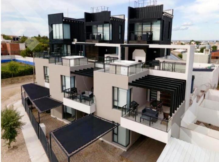 Departamento · 458m² · 15 Ambientes · 9 Cocheras