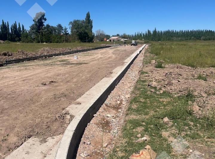 Terreno · 300m²