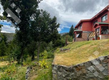 Casa · 500m² · 9 Dormitorios · Venta Hosteria en Los Repollos El Bolson