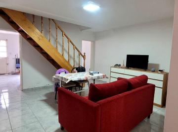 Casa · 107m² · 5 Ambientes · 2 Cocheras · Venta Triplex 2 Dorm. - Estudio - Islas Malvinas 1900 - Bª Provincias Unidas