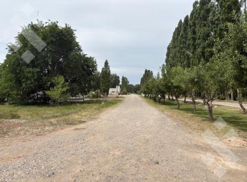 Terreno · 1065m² · En Venta, Lote de 1065 m², Barrio Fincas de Plottier, Plottier
