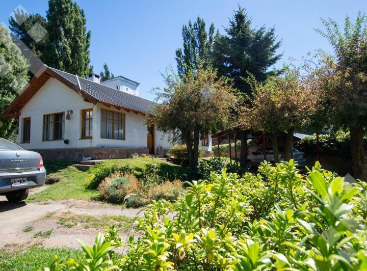 Casa · 700m² · 4 Ambientes