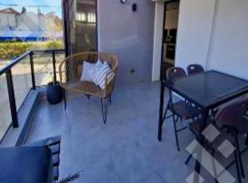 Departamento · 90m² · 3 Ambientes · 2 Cocheras · Venta de Dpto con Balcón y Monoambiente