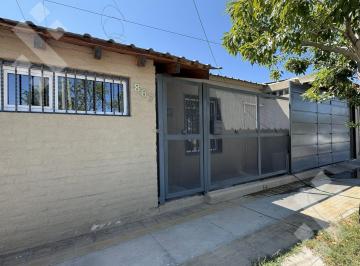 Casa · 96m² · 3 Ambientes · 1 Cochera · Venta - Casa 2 Dorm. + Monoambiente | B° Smata | Neuquén Capital