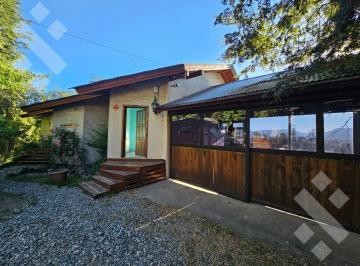 Casa · 1184m² · 4 Ambientes · Venta Casa 3 Dorm. - B.° Los Volcanes - Villa La Angostura