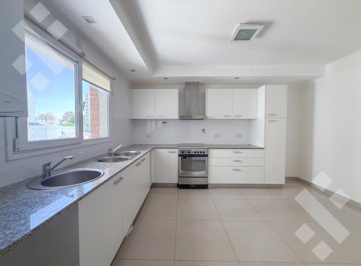 Departamento · 95m² · 4 Ambientes · 1 Cochera