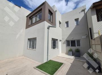 Casa · 210m² · 6 Ambientes · 1 Cochera · En Venta | Casa de 3 Dorm. con Pileta | Barrio Terrazas del Neuquén | Neuquén