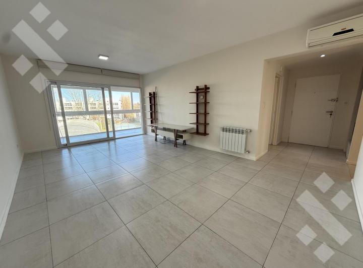 Departamento · 130m² · 5 Ambientes · 2 Cocheras