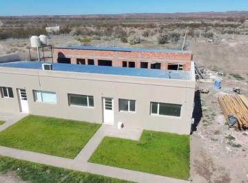 Casa · 95m² · 3 Ambientes · 1 Cochera · Casa en Planta Baja en Añelo