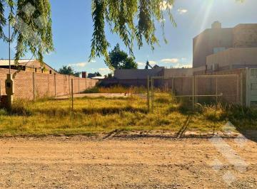 Terreno · 360m² · Venta Lote - Barrio Don Lukacs - Plottier