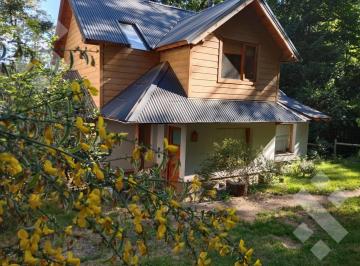 Casa · 120m² · 5 Ambientes · 1 Cochera · Venta Casa 3 Dorm. - B.º Alihuen Alto - San Martin de Los Andes