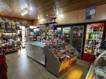 Fondo de comercio · 37m² · Fondo de Comercio en San Martin de Los Andes