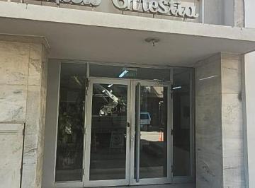 Oficina comercial · 23m² · 2 Ambientes · Alquiler Oficina - Centro - Nqn