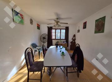 Departamento · 63m² · 2 Dormitorios · 1 Cochera · En Venta | Departamento de 2 Dorm. | Zona Centro | Apto Credito | Cipolletti