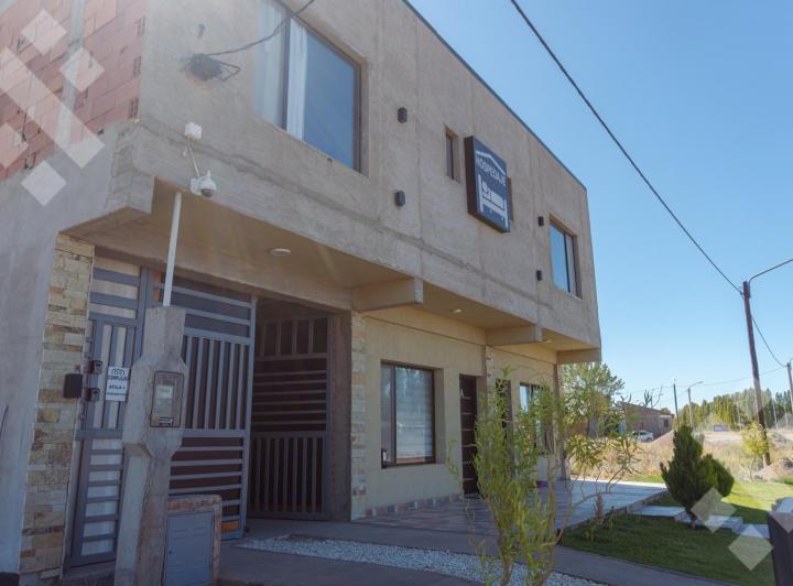 Departamento · 180m² · 6 Ambientes · 1 Cochera