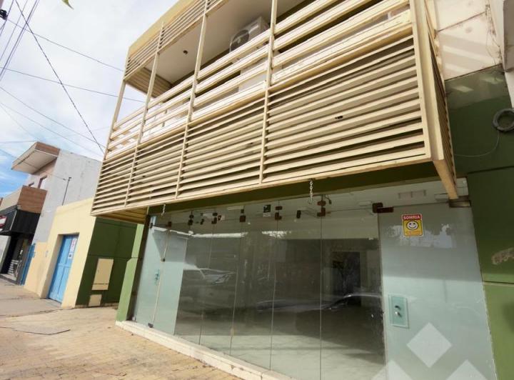 Local comercial · 100m² · 2 Ambientes