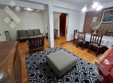 PH · 314m² · 4 Dormitorios · 1 Cochera · PH en Capital