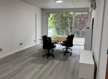 Oficina comercial · 43m² · 1 Ambiente · Oficina en Alquiler en Edif. Corporativo. Excelente Ubicación!
