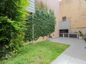 Casa · 233m² · 6 Ambientes · 1 Cochera · Venta de Casa 6 Ambientes en Ramos Mejia Sur - Barrio Pileta