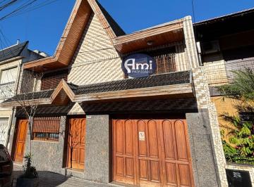PH de 3 ambientes, Liniers · Venta PH con Cochera
