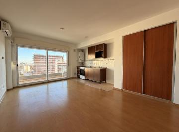 Departamento · 32m² · 1 Ambiente · Monoambiente en Piso Alto con Vista Abierta! - Av Honorio Puerredón 800