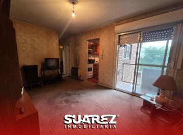 Departamento · 51m² · 3 Ambientes · 1 Cochera · ¡Gran Oportunidad! 3 Ambientes con Balcon - Ideal Inversion / a Modernizar