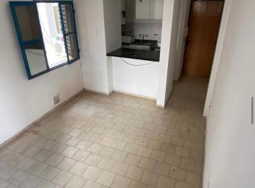 Bodega-Galpón · 40m² · 3 Ambientes · Alquiler 2 Dorm.
