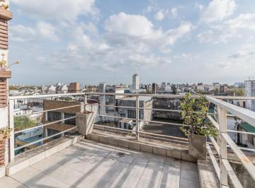 Departamento · 29m² · 1 Ambiente · Alquiler Departamento Monoambiente Al Frente con Balcón - Piso Alto - Amenities: Pileta - Monte Castro