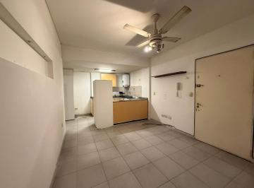Departamento · 37m² · 2 Ambientes · Departamento de 2 Ambientes I Patio I Exc. Ubicacion