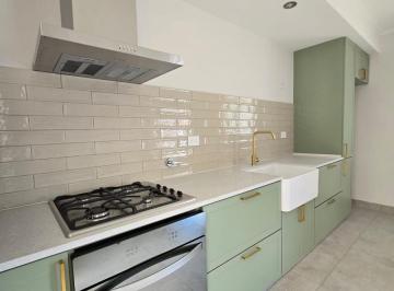 Casa · 121m² · 4 Ambientes · 2 Cocheras · Chalet 4 Ambientes en Venta Reciclado a Nuevo – Barrio San José
