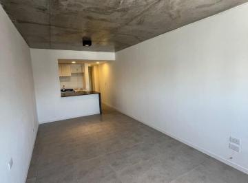 Departamento · 37m² · 1 Ambiente · Monoambiente en Venta, Moreno y Montevideo, Luminoso Orientación Este, Sin Balcón