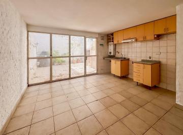 Casa · 83m² · 4 Ambientes · 1 Cochera · Venta Casa 3 Dorm.. Ludueña, Rosario