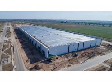 Bodega-Galpón · 500m² · Alquiler Nave Industrial en Ciudad Industria - Funes