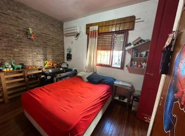 Departamento · 79m² · 3 Ambientes · PH 3 Amb C/patio en Venta Floresta Apto Credito